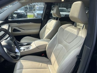 2023 INFINITI QX60 PURE