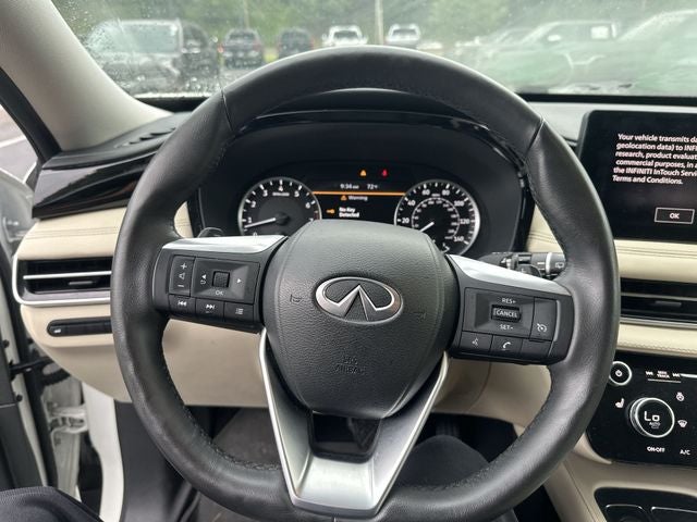 2023 INFINITI QX60 PURE