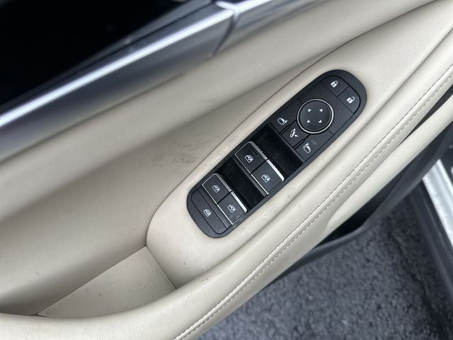 2023 INFINITI QX60 PURE
