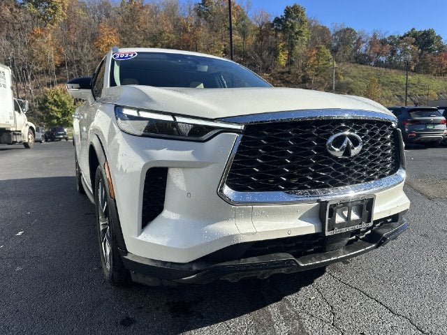 2024 INFINITI QX60 LUXE