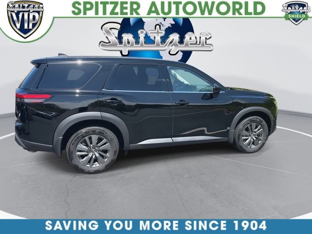 2024 Nissan Pathfinder S