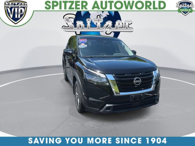 2024 Nissan Pathfinder S