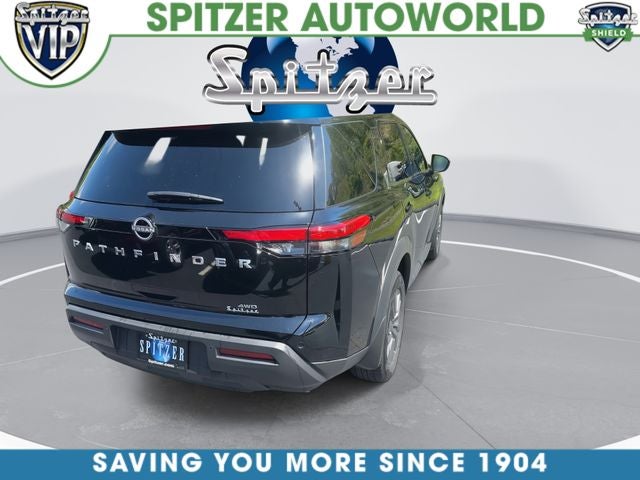 2024 Nissan Pathfinder S