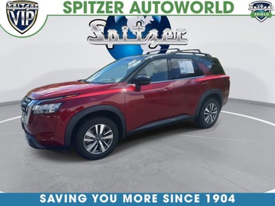 2024 Nissan Pathfinder SL