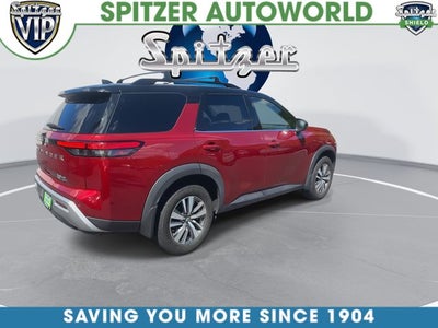 2024 Nissan Pathfinder SL