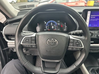 2025 Toyota Grand Highlander XLE
