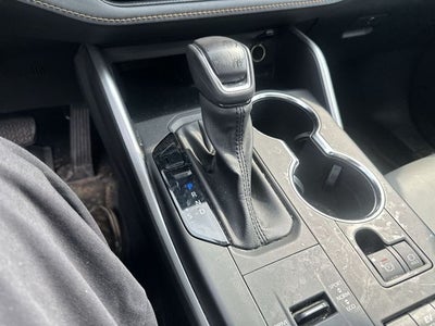 2022 Toyota Highlander Hybrid Bronze Edition