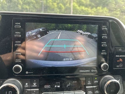 2022 Toyota Highlander Hybrid Bronze Edition