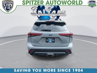 2022 Toyota Highlander Hybrid Bronze Edition