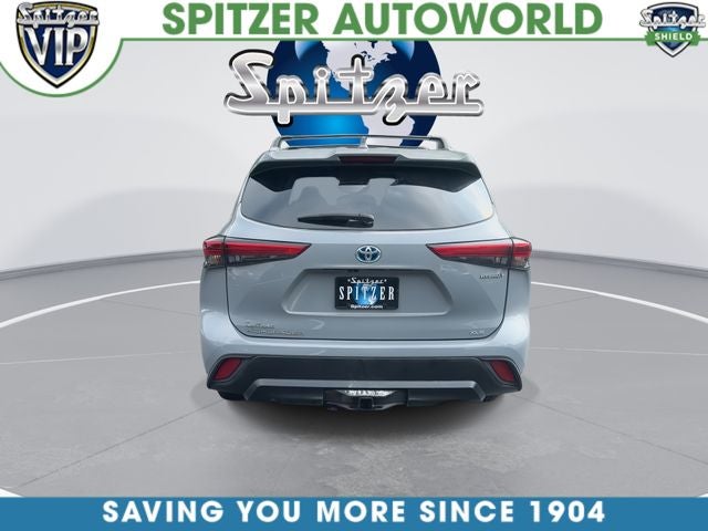 2022 Toyota Highlander Hybrid Bronze Edition