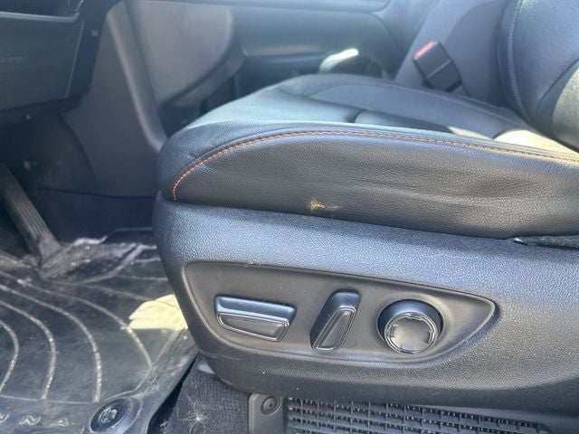 2023 Toyota Sienna XSE 7 Passenger