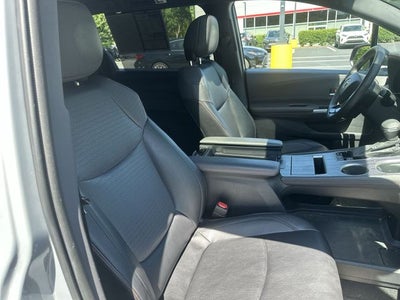 2023 Toyota Sienna XSE 7 Passenger