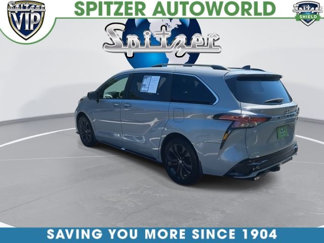 2023 Toyota Sienna XSE 7 Passenger
