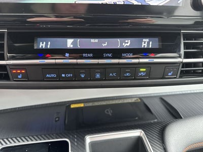 2023 Toyota Sienna XSE 7 Passenger