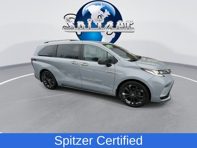 2023 Toyota Sienna XSE 7 Passenger