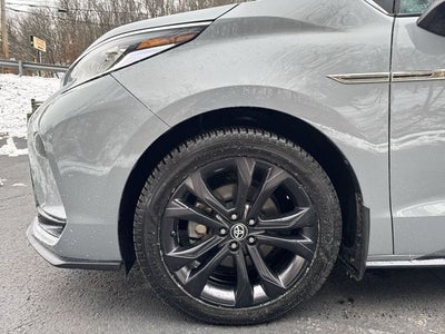 2023 Toyota Sienna XSE 7 Passenger