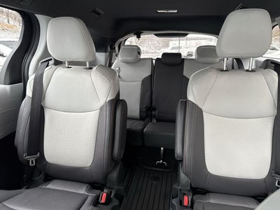 2023 Toyota Sienna XSE 7 Passenger