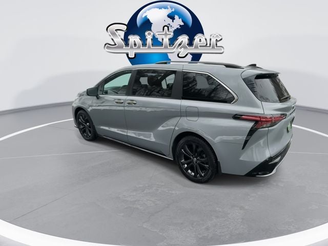 2023 Toyota Sienna XSE 7 Passenger