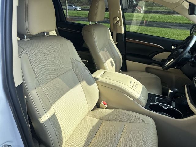 2019 Toyota Highlander Limited Platinum