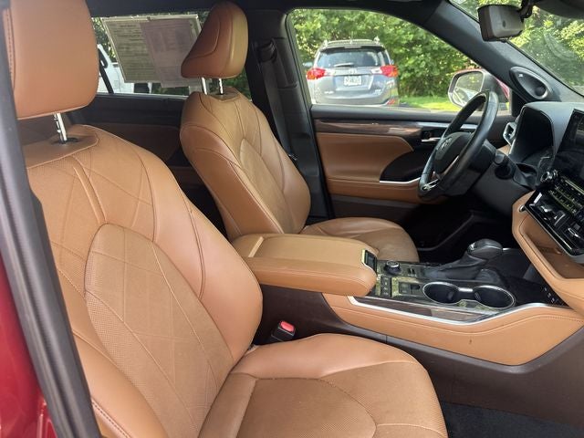 2021 Toyota Highlander Platinum