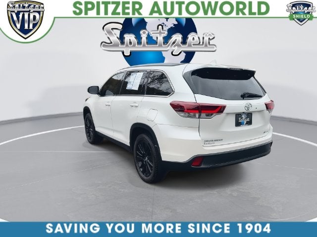 2019 Toyota Highlander SE