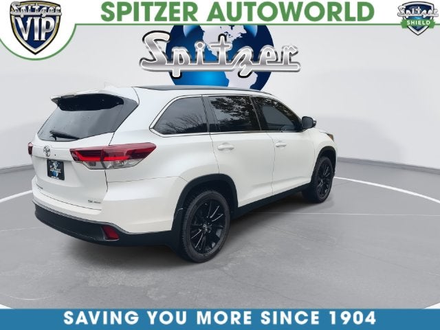 2019 Toyota Highlander SE