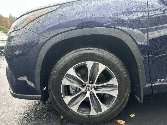 2025 Toyota Highlander Hybrid XLE