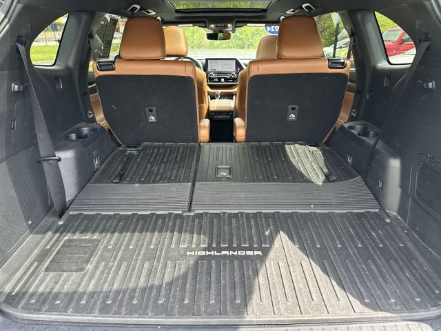 2024 Toyota Highlander Platinum