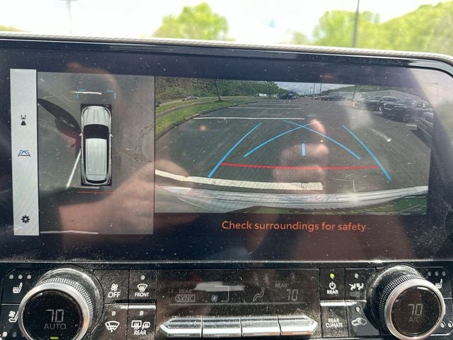 2024 Toyota Highlander Platinum