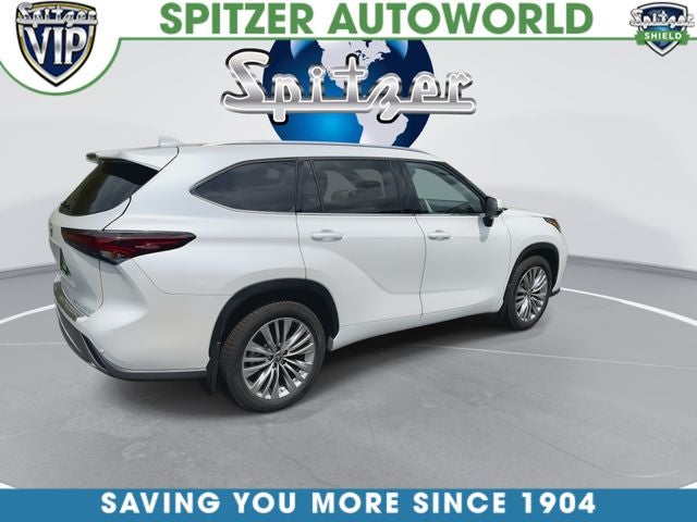2024 Toyota Highlander Platinum