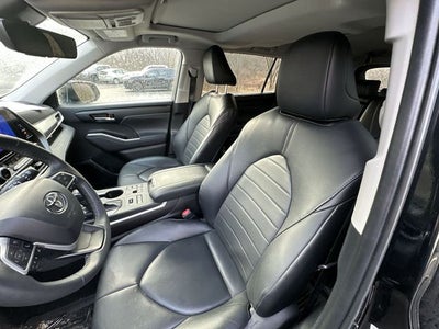 2024 Toyota Highlander XLE