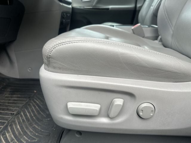 2018 Toyota Sienna XLE 8 Passenger