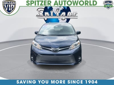 2018 Toyota Sienna XLE 8 Passenger