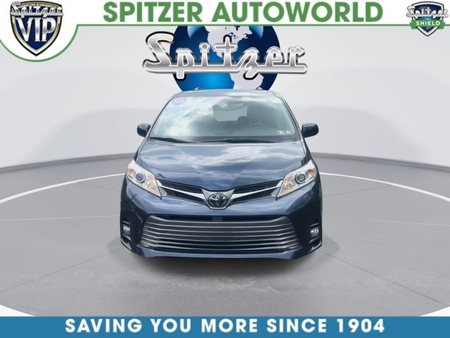 2018 Toyota Sienna XLE 8 Passenger