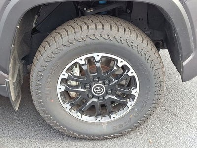 2022 Toyota Tundra SR5