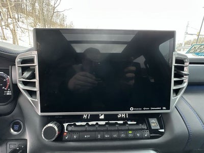 2022 Toyota Tundra Platinum