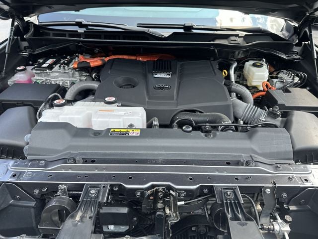 2024 Toyota Tundra Hybrid Capstone