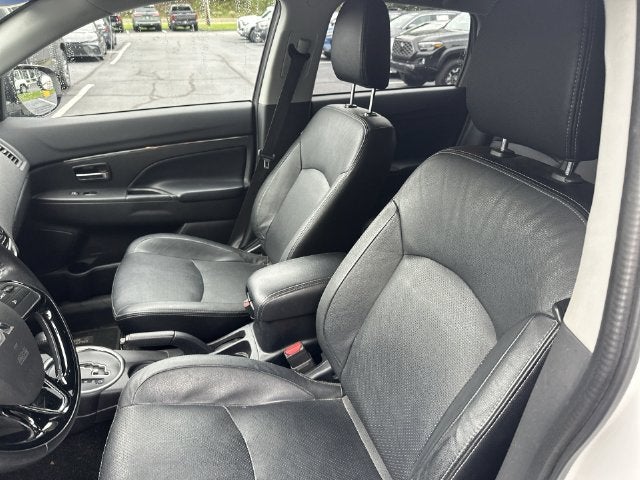 2017 Mitsubishi Outlander Sport Base