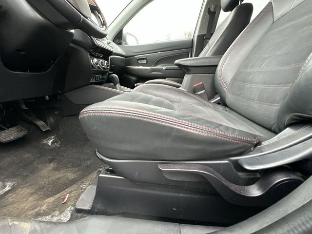 2024 Mitsubishi Outlander Sport 2.0 SE