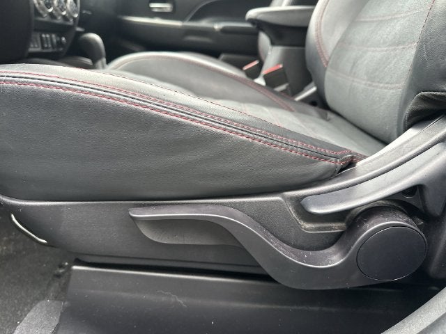 2025 Mitsubishi Outlander Sport 2.0 SE