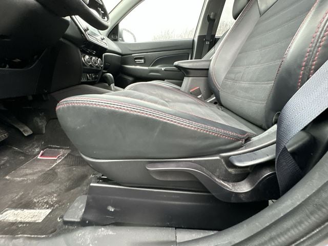 2024 Mitsubishi Outlander Sport 2.0 SE