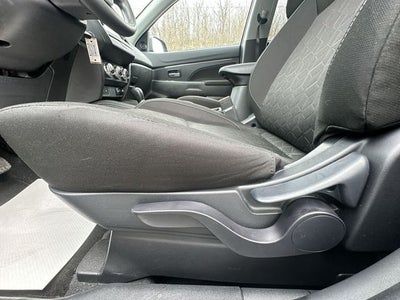 2025 Mitsubishi Outlander Sport 2.0 ES