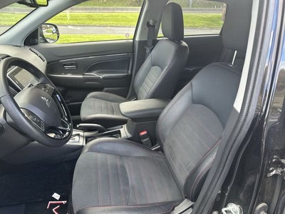 2025 Mitsubishi Outlander Sport 2.0 SE