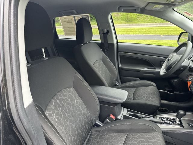 2025 Mitsubishi Outlander Sport 2.0 ES