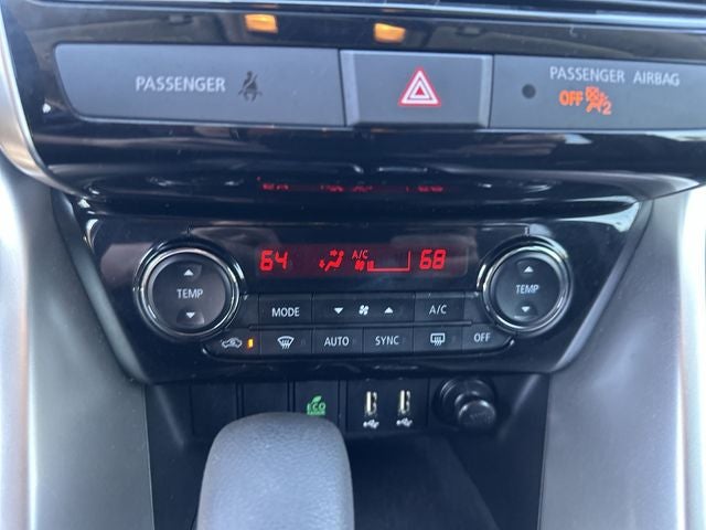 2025 Mitsubishi Eclipse Cross SE