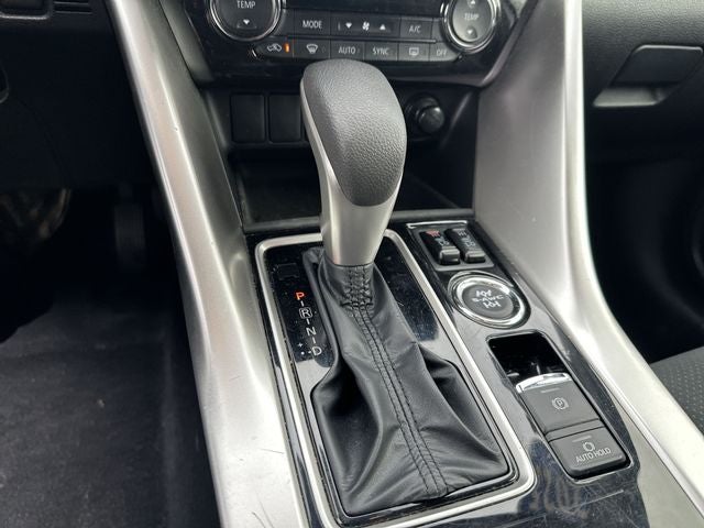 2025 Mitsubishi Eclipse Cross SE