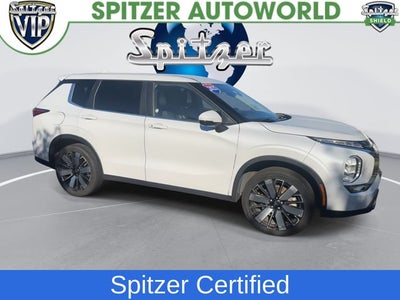 2025 Mitsubishi Outlander SE