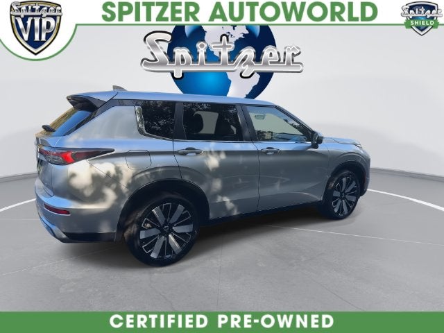 2025 Mitsubishi Outlander SE