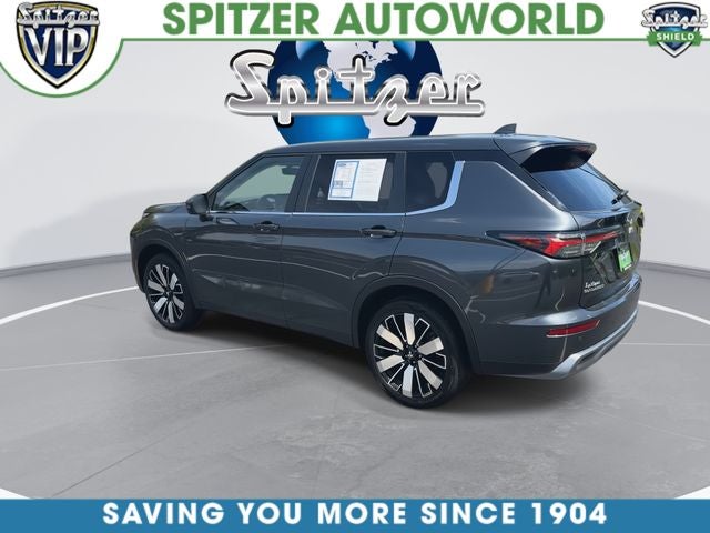 2025 Mitsubishi Outlander SE