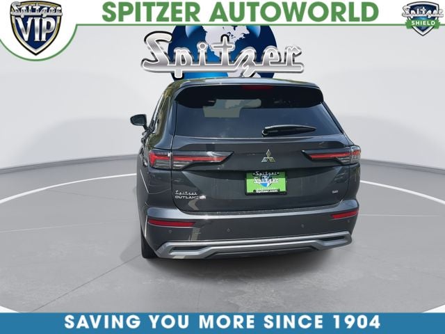 2025 Mitsubishi Outlander SE